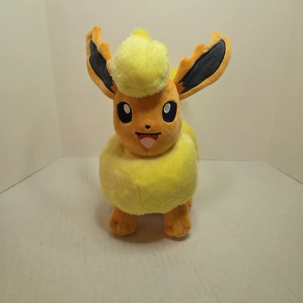 Pokémon Plush - Flareon JAZWARES Small plush